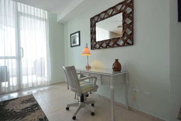 פלאייה קורונאדו Solarium At Coronado Bay Oceanfront Apartments מראה חיצוני תמונה