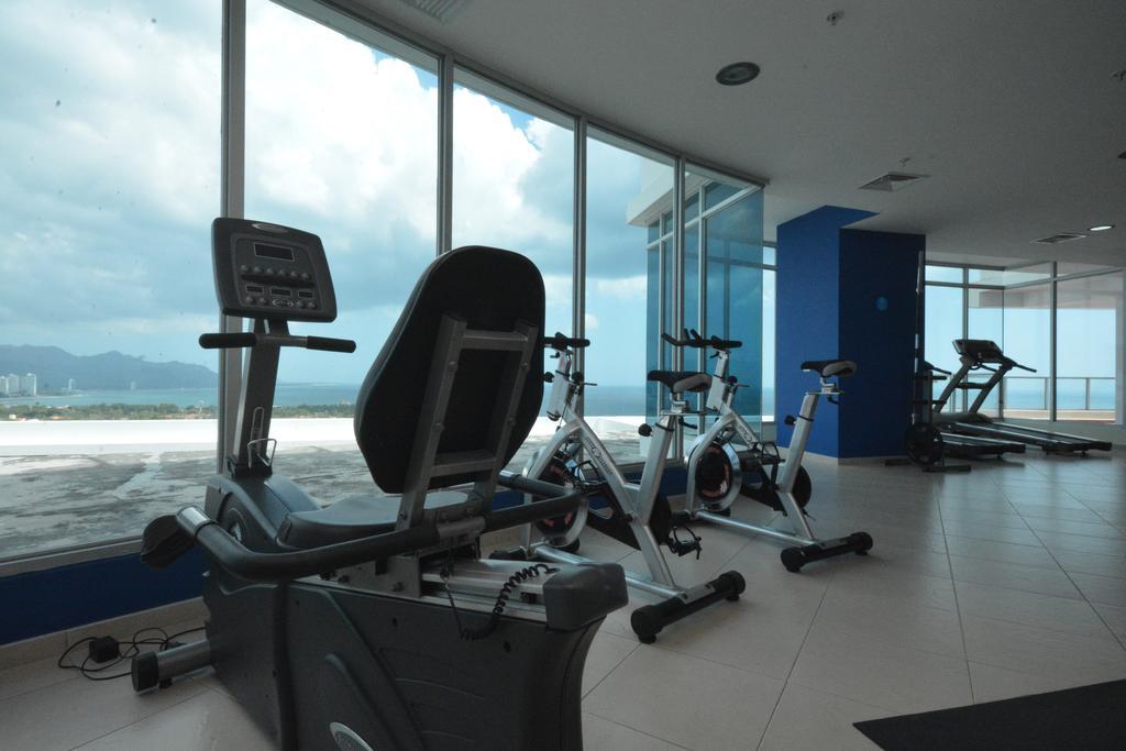 פלאייה קורונאדו Solarium At Coronado Bay Oceanfront Apartments מראה חיצוני תמונה